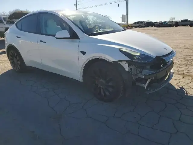 TESLA MODEL Y DUAL MOTOR 2022