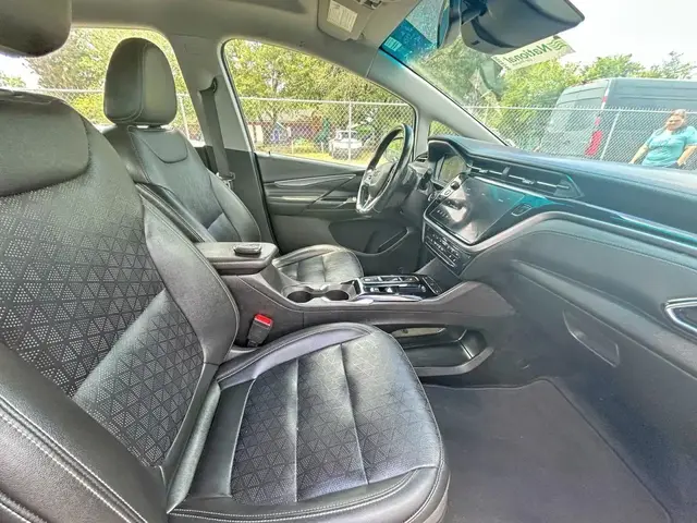 CHEVROLET BOLT 2LT 2023