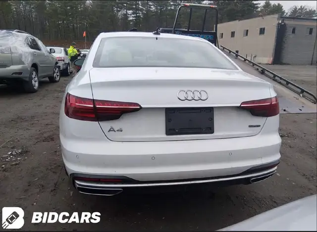 AUDI A4 PREMIUM PLUS 2023