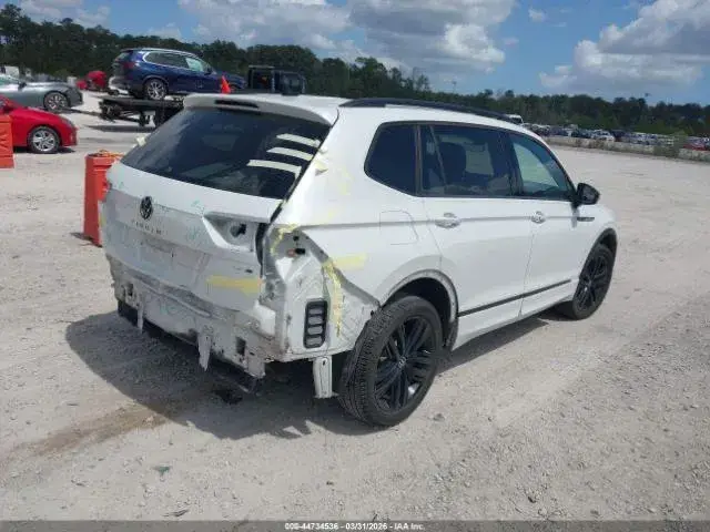 VOLKSWAGEN TIGUAN SE 2022