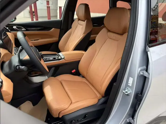 GEELY ATLAS L ATLAS PRO L 2025