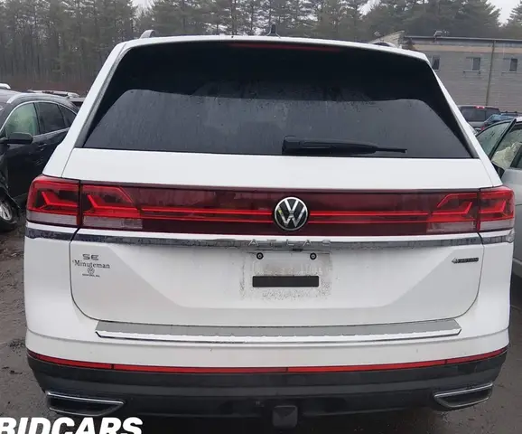 VOLKSWAGEN ATLAS 2.0T SE W/TECHNOLOGY 2024