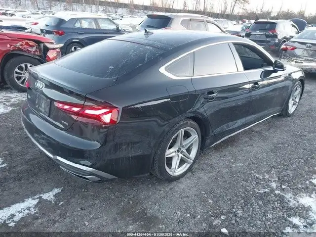 AUDI A5 PREMIUM PLUS S LINE 2022