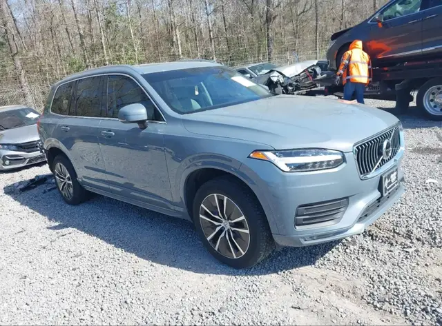 VOLVO XC90 T5 MOMENTUM 7 2020