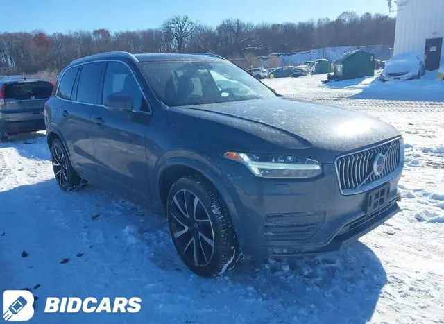 VOLVO XC90 T6 MOMENTUM 7 PASSENGER 2022