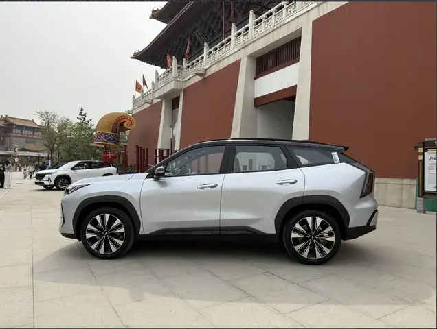 GEELY BOYUE L 2025