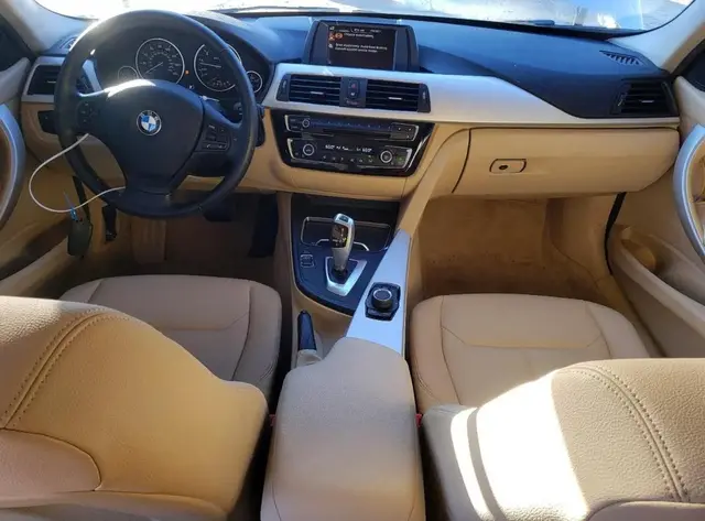 BMW 320 I 2016