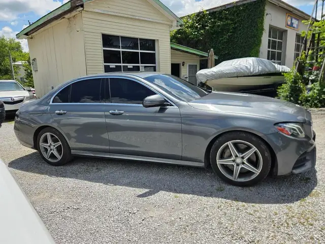 MERCEDES-BENZ E-CLASS E 300 2017