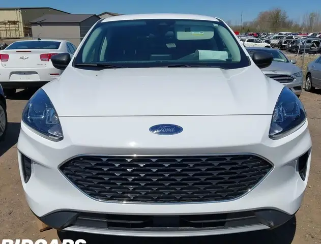 FORD ESCAPE SE 2022
