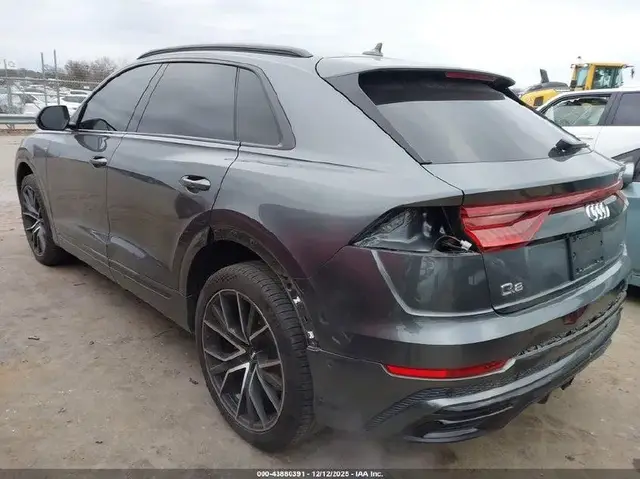 AUDI Q8 PREMIUM 2018