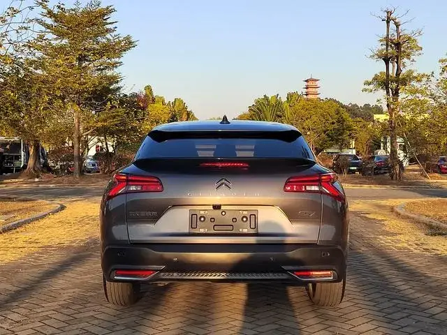 CITROEN VERSAILLES C5 X 2022