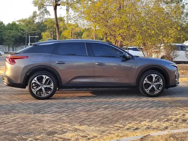 CITROEN VERSAILLES C5 X 2022