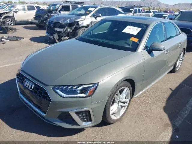 AUDI A4 PREMIUM 2023