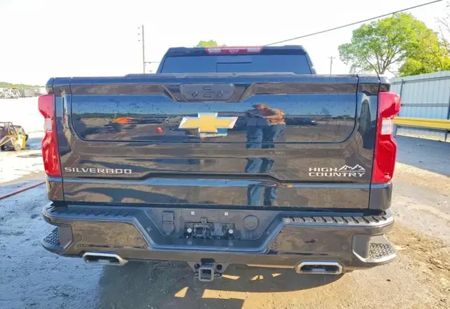 CHEVROLET SILVERADO K1500 HIGH COUNTRY 2026