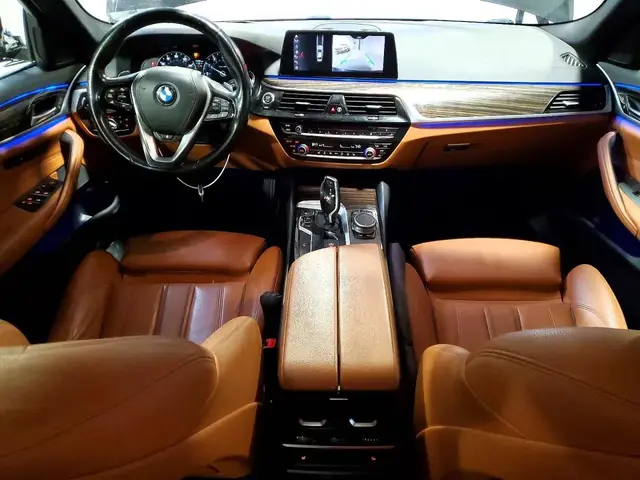 BMW 530 XI 2019