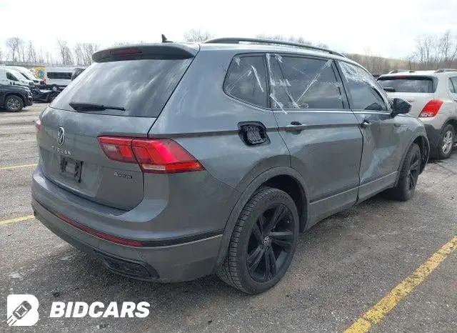 VOLKSWAGEN TIGUAN SE 2022