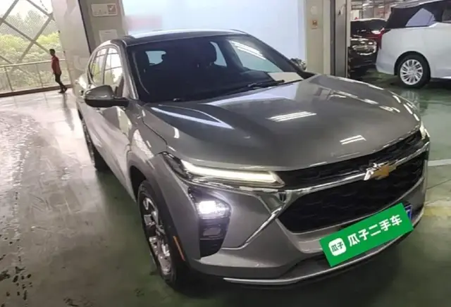 CHEVROLET TRAX 2023