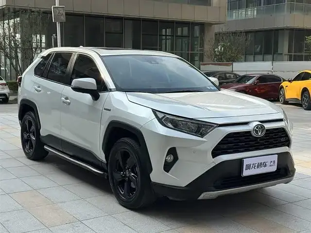 TOYOTA RAV4 2022