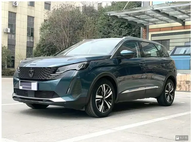 PEUGEOT 5008 2023