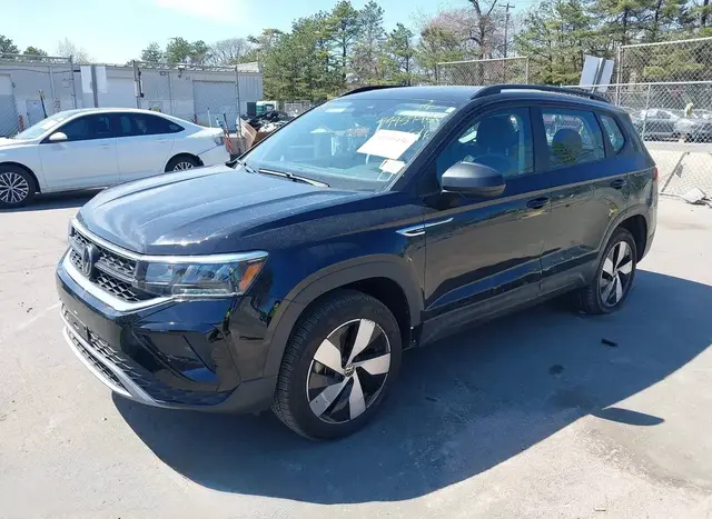 VOLKSWAGEN TAOS 1.5T S 2024