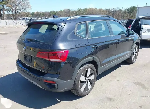 VOLKSWAGEN TAOS 1.5T S 2024