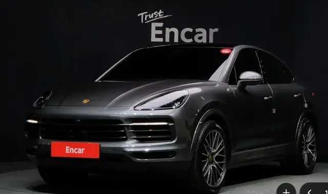 PORSCHE CAYENNE COUPE 2022