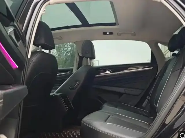 VOLKSWAGEN PASSAT B8 2022