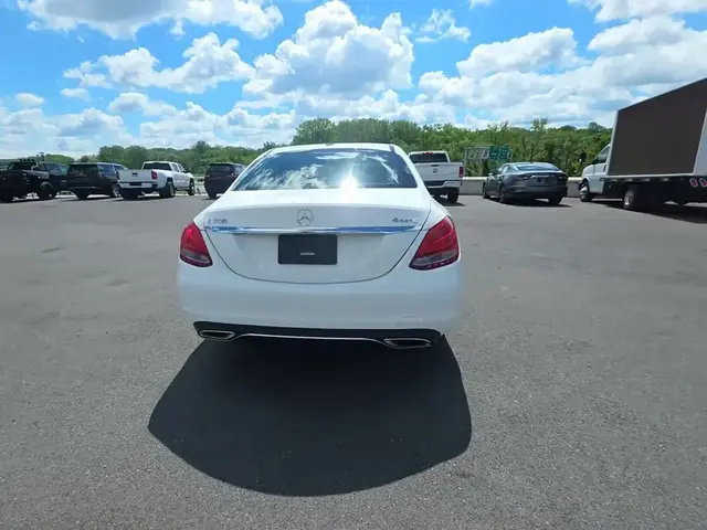 MERCEDES-BENZ C-CLASS C 300 4MATIC SEDAN 2018