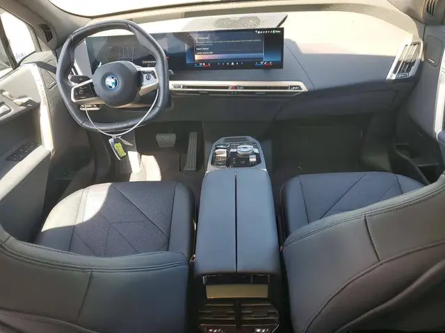 BMW IX XDRIVE5 2023