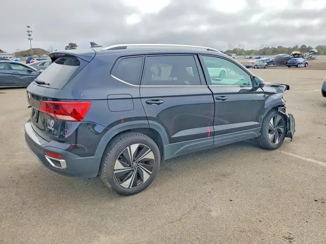 VOLKSWAGEN TAOS SE 2023