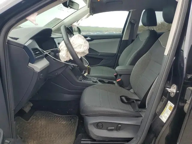 VOLKSWAGEN TAOS SE 2023