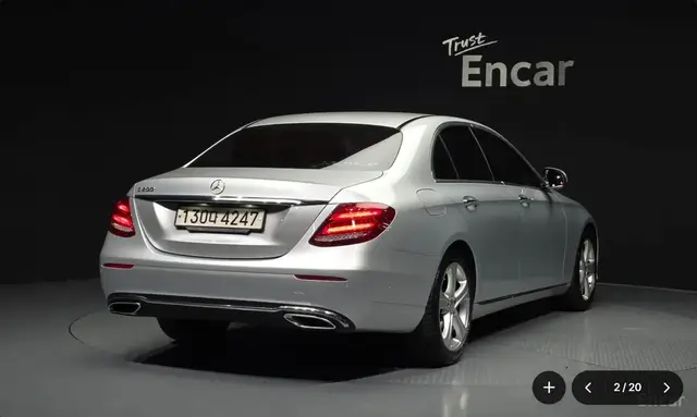 MERCEDES-BENZ W213 E200 AVANTGARDE 2017