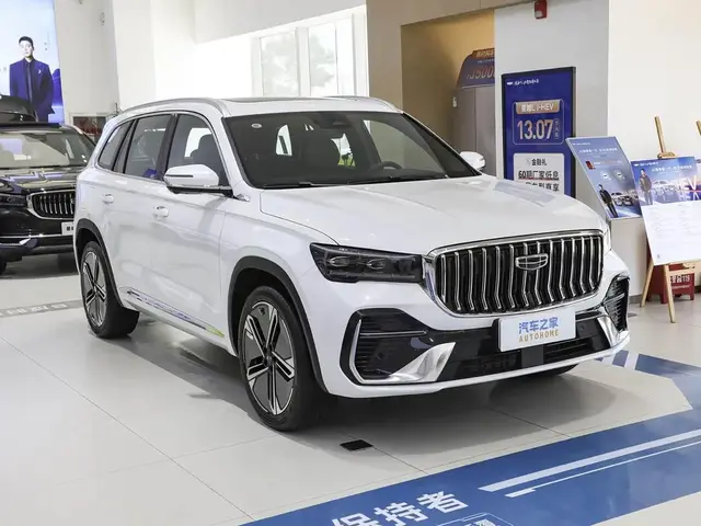 GEELY XINGYUE L HYBRID 2026