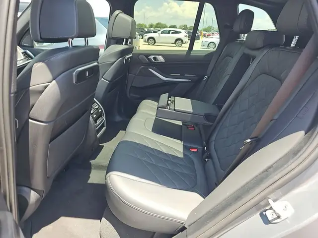 BMW X5 SPORTS ACTIVITY VEHICLE 2024