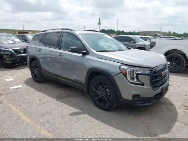 GMC TERRAIN SLT 2023