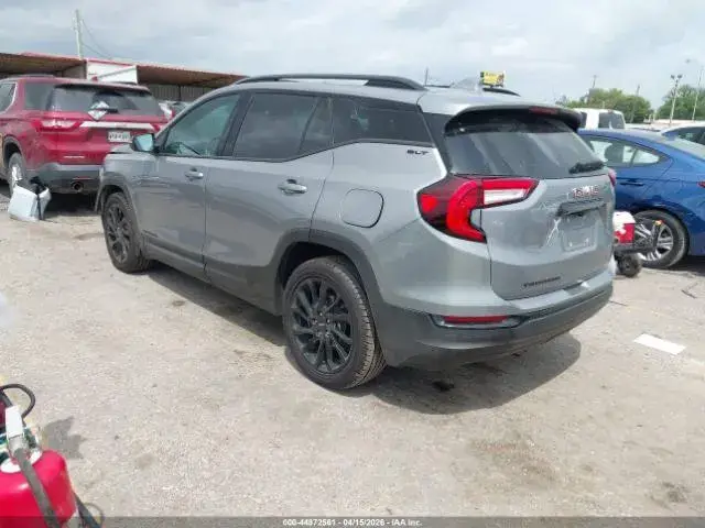 GMC TERRAIN SLT 2023