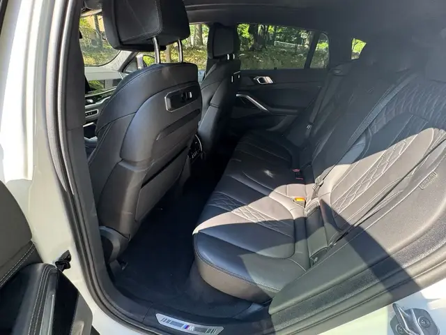 BMW X6 SPORTS ACTIVITY COUPE 2024