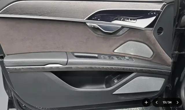 AUDI A8 2022