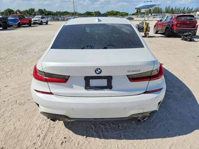 BMW 330I 2021