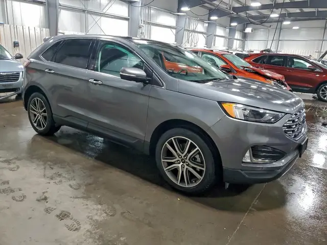 FORD EDGE TITANIUM 2023