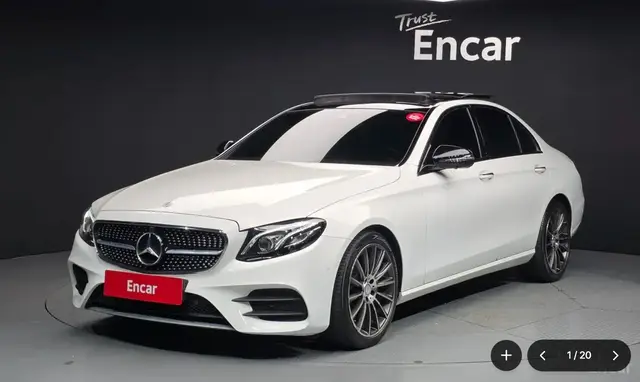 MERCEDES-BENZ W213 E300 AVANTGARDE 2016