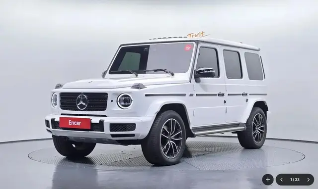 MERCEDES-BENZ G400D 2023
