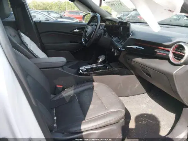 CHEVROLET TRAX FWD 2RS 2025