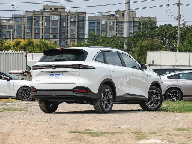 CHANGAN CS75PLUS 2026