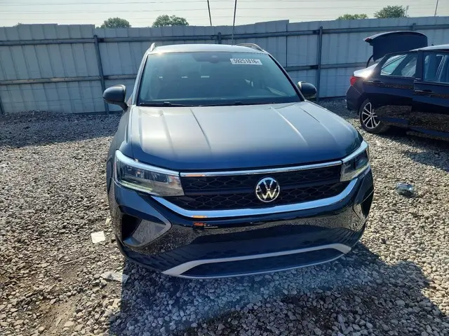 VOLKSWAGEN TAOS 2022