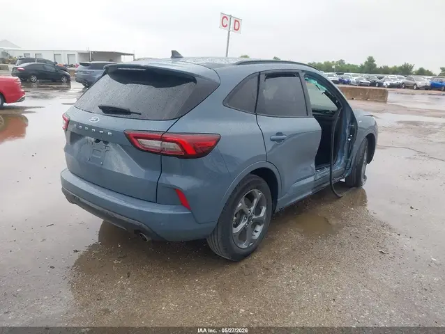 FORD ESCAPE 2023