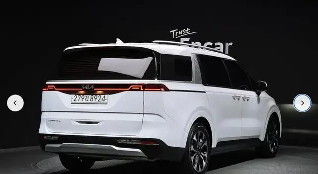 KIA CARNIVAL - 9 2022