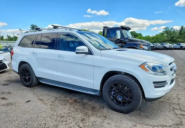 MERCEDES-BENZ GL 350 BLUETEC 2015