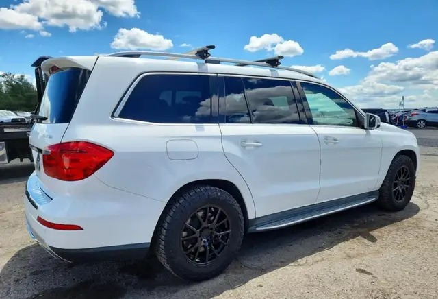 MERCEDES-BENZ GL 350 BLUETEC 2015