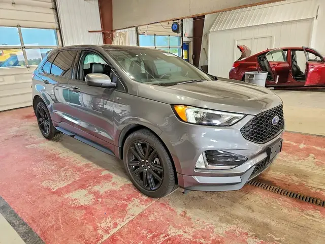 FORD EDGE SEL 2023